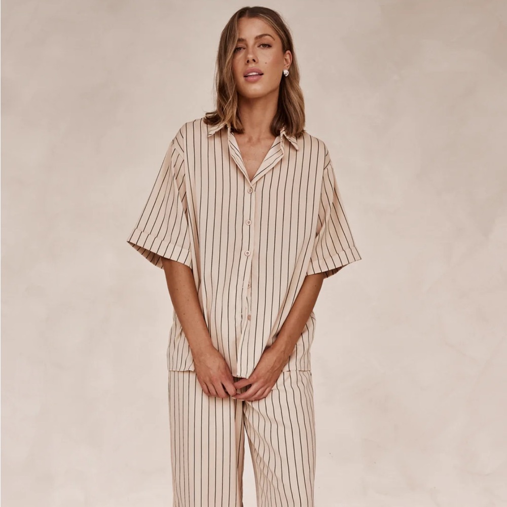 Runway Scout / Norah Pant Set (Beige) - M